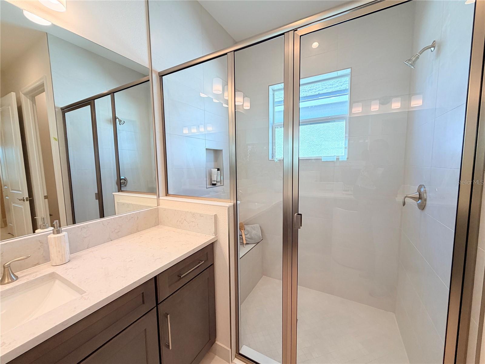 Image 22 of 32 For 32700 Neroli Street