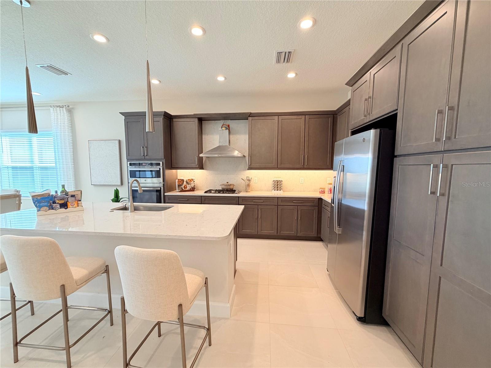 Image 8 of 32 For 32700 Neroli Street