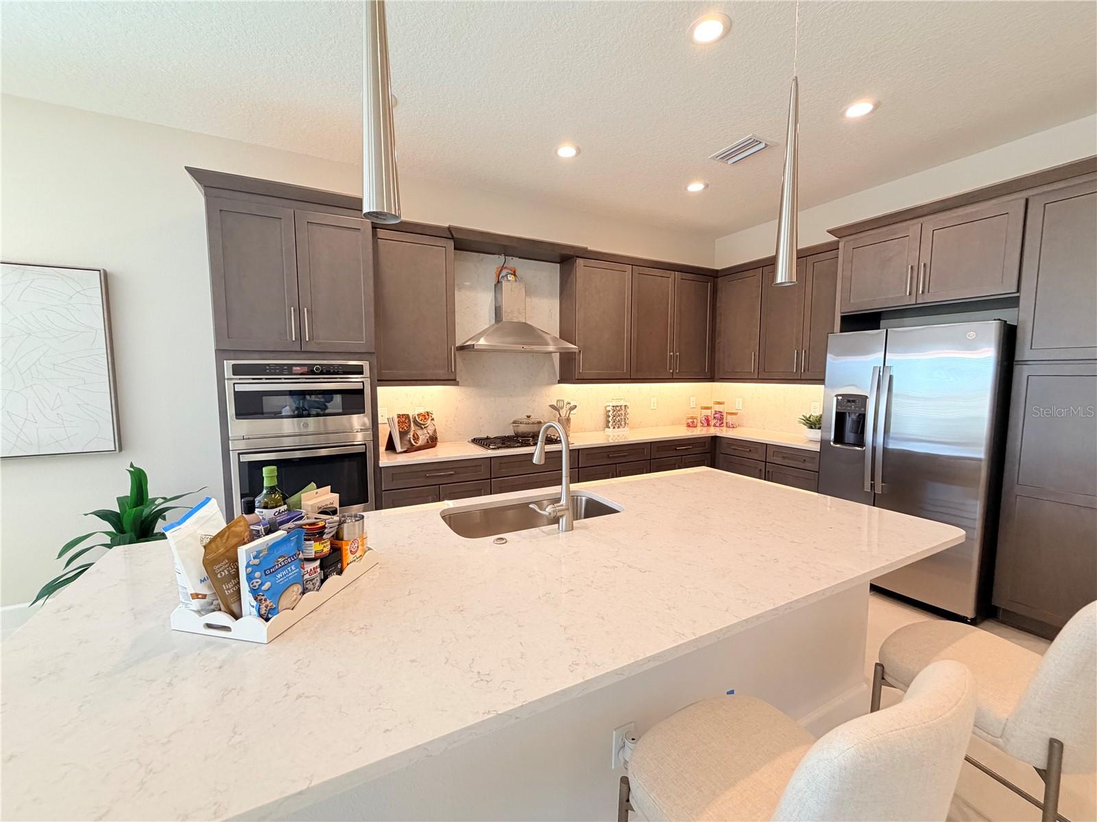 Image 9 of 32 For 32700 Neroli Street