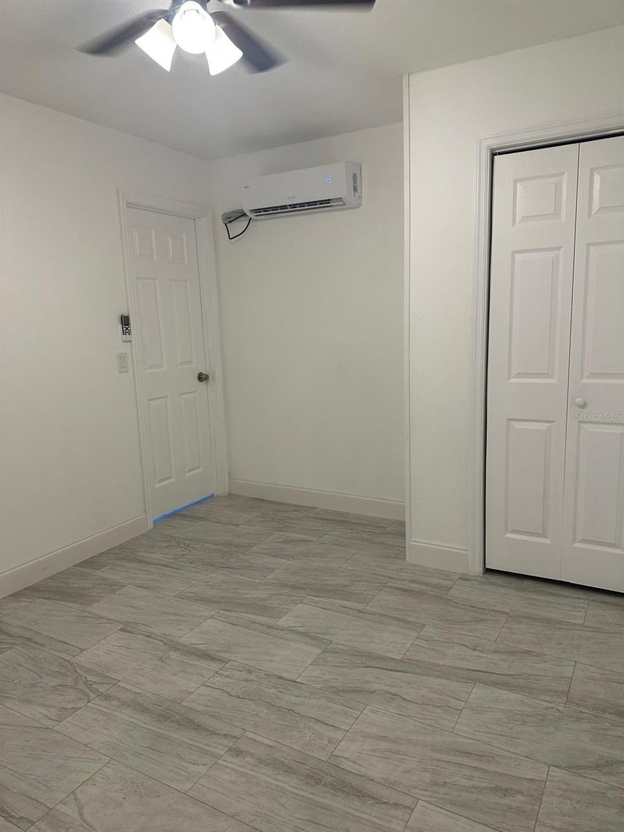 Image 13 of 22 For 7035 Sandalwood Drive