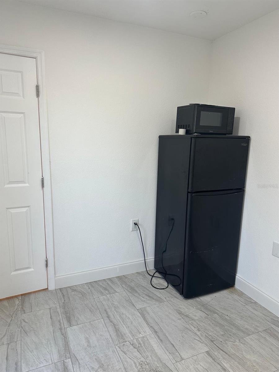 Image 6 of 22 For 7035 Sandalwood Drive