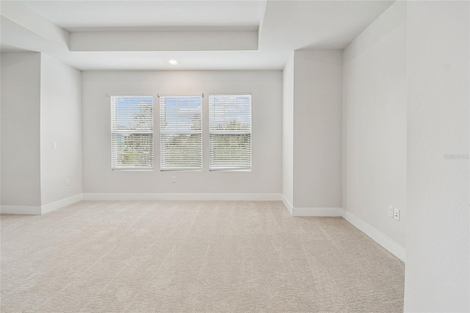 Image 19 of 44 For 3125 4th Terrace N