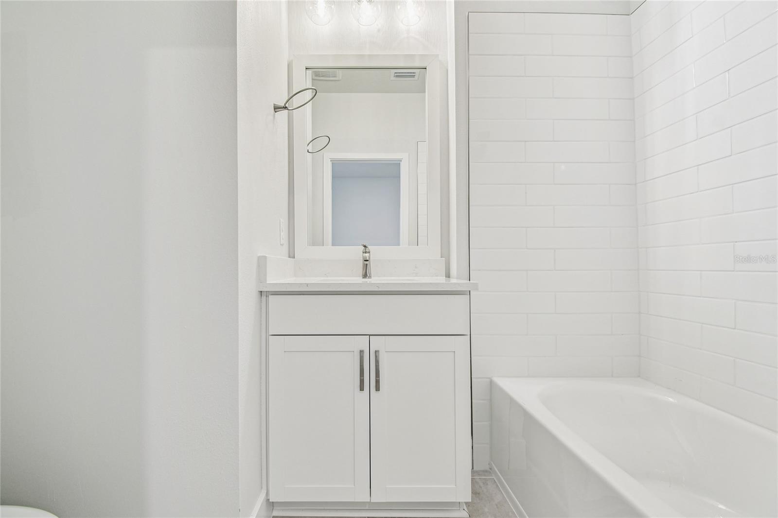 Image 28 of 44 For 3125 4th Terrace N