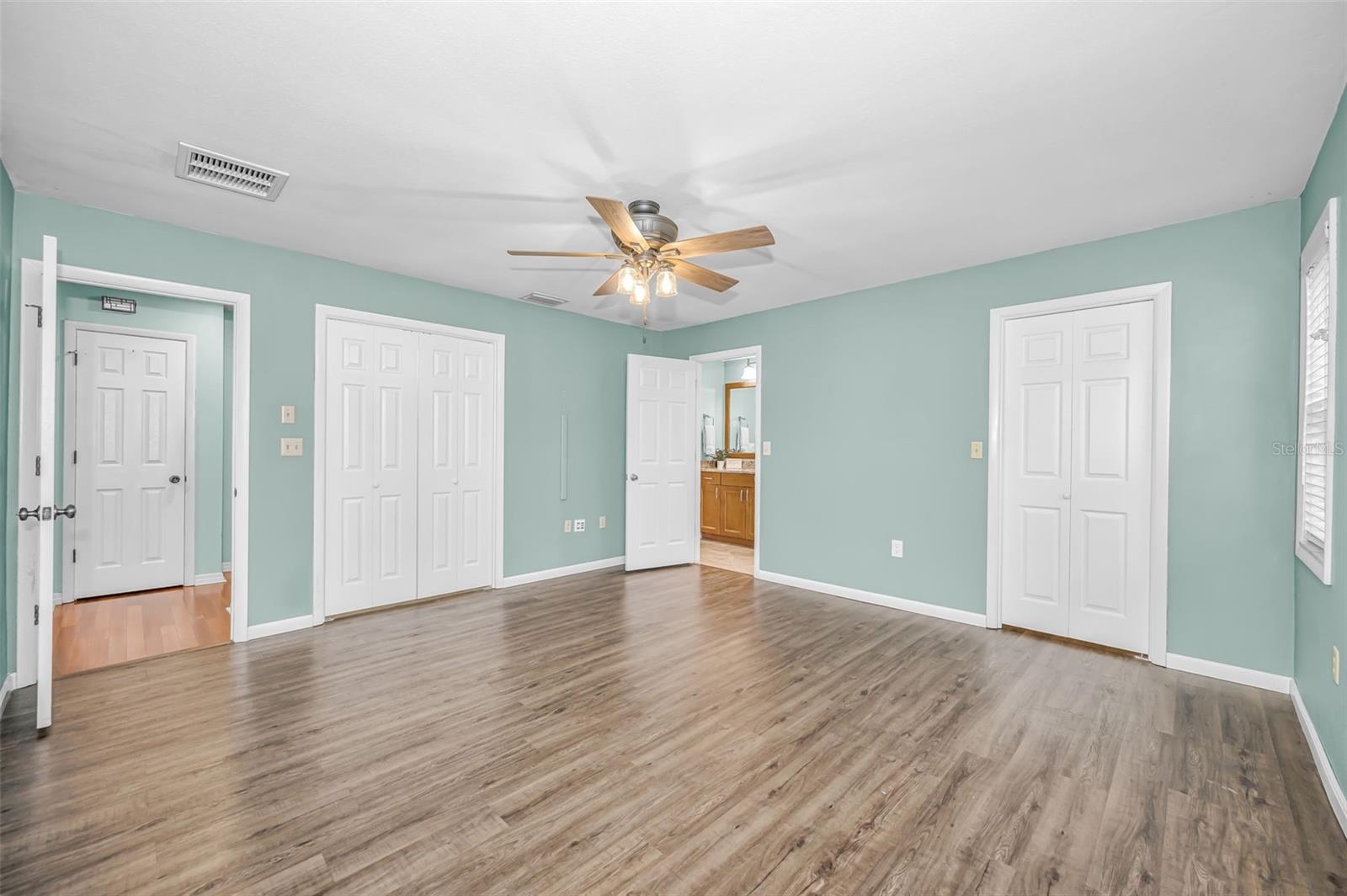 Image 32 of 58 For 1889 Mourning Dove Drive