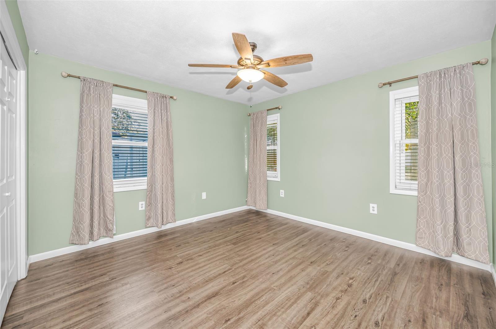 Image 36 of 58 For 1889 Mourning Dove Drive