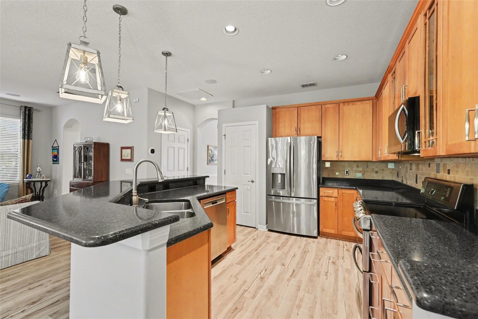 Image 7 of 39 For 11201 Green Park Circle