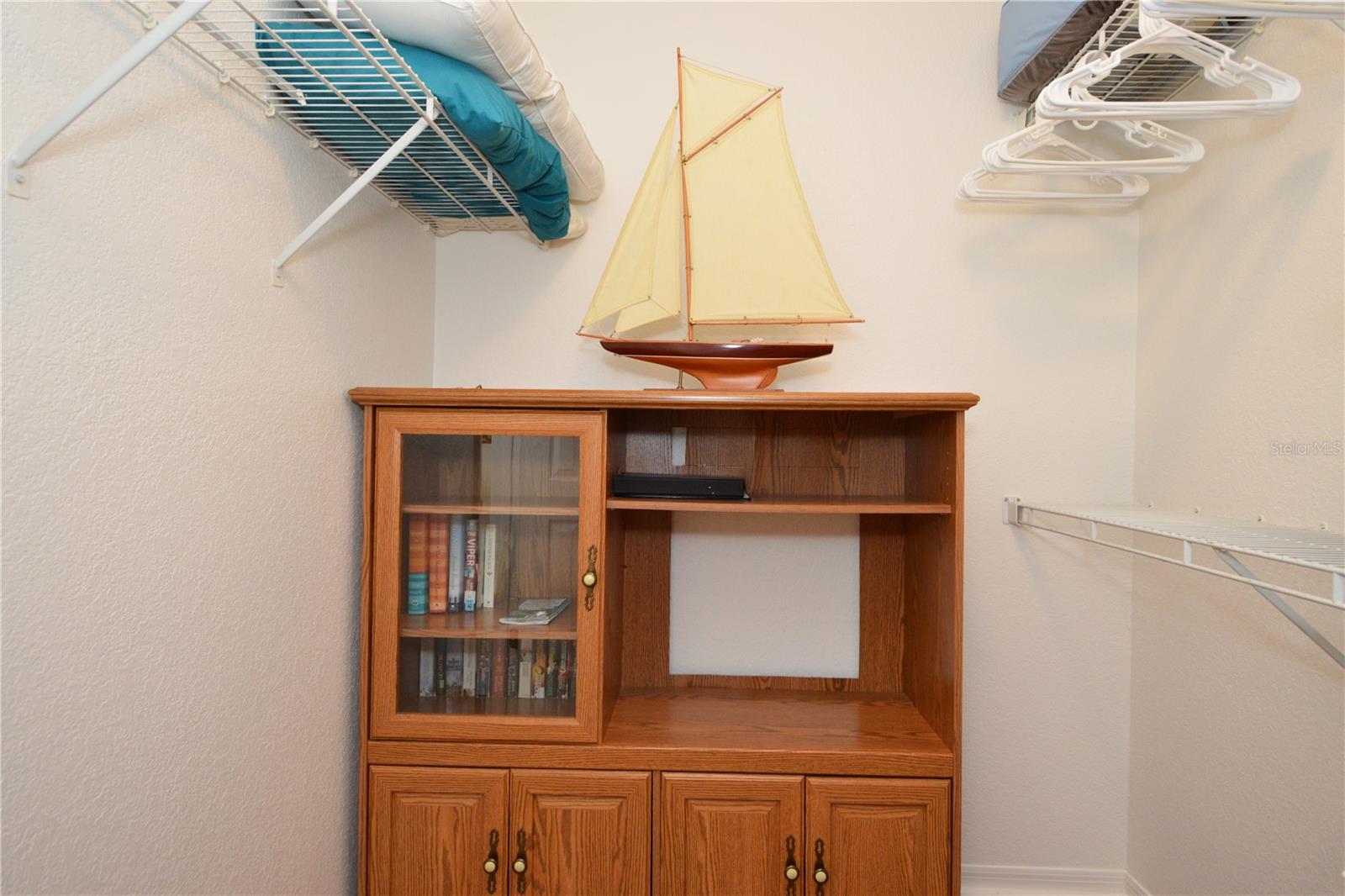 Image 39 of 92 For 10263 Gandy Boulevard N 405