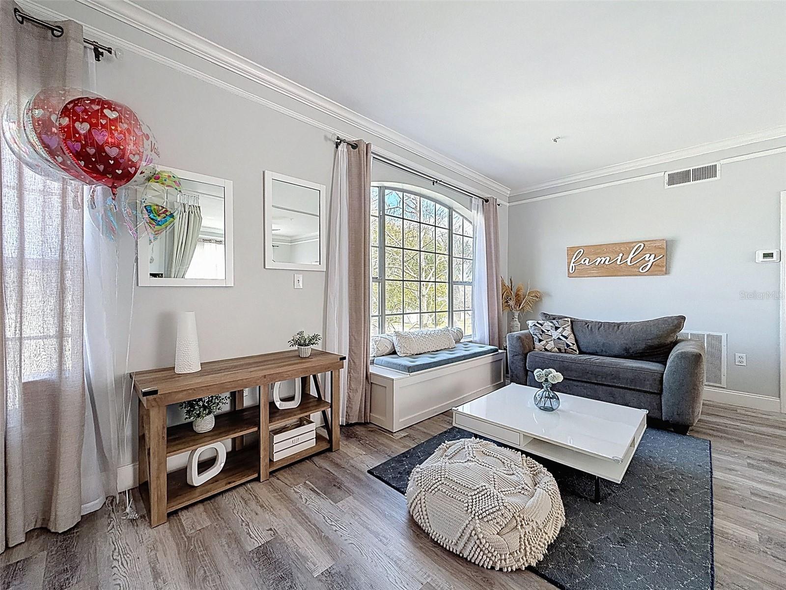 Image 14 of 60 For 4340 Bayside Village Drive 201