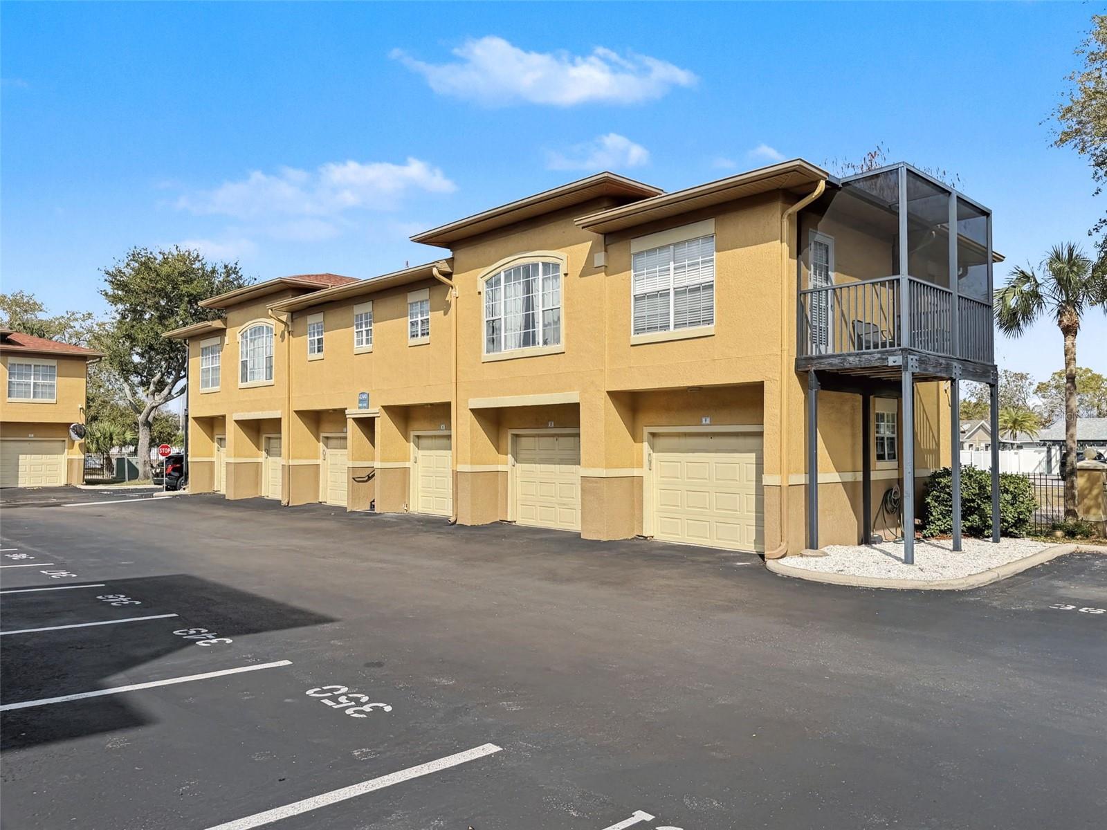 Image 3 of 60 For 4340 Bayside Village Drive 201