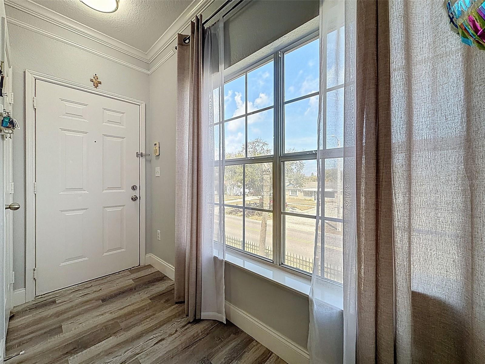 Image 6 of 60 For 4340 Bayside Village Drive 201