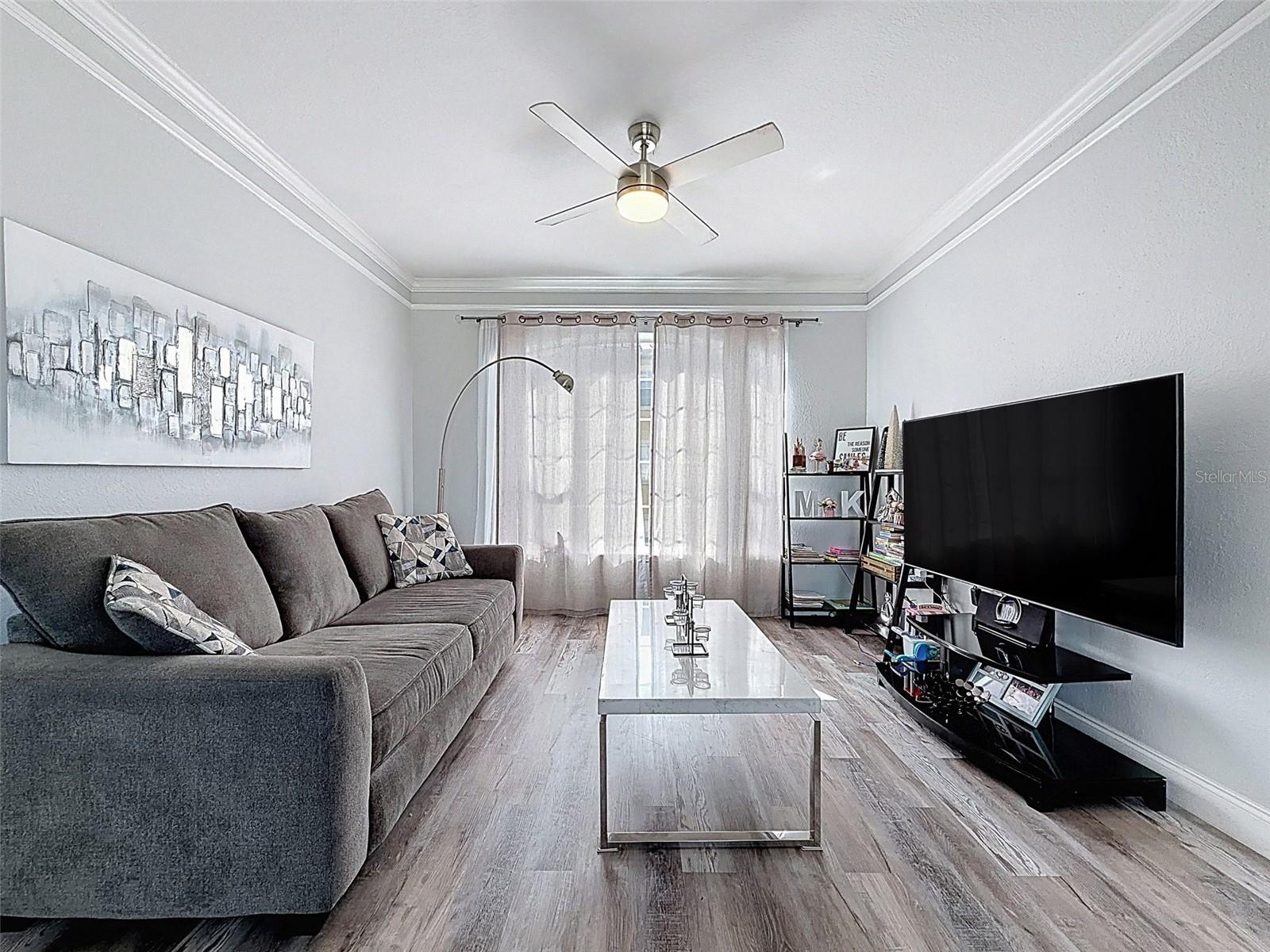 Image 9 of 60 For 4340 Bayside Village Drive 201