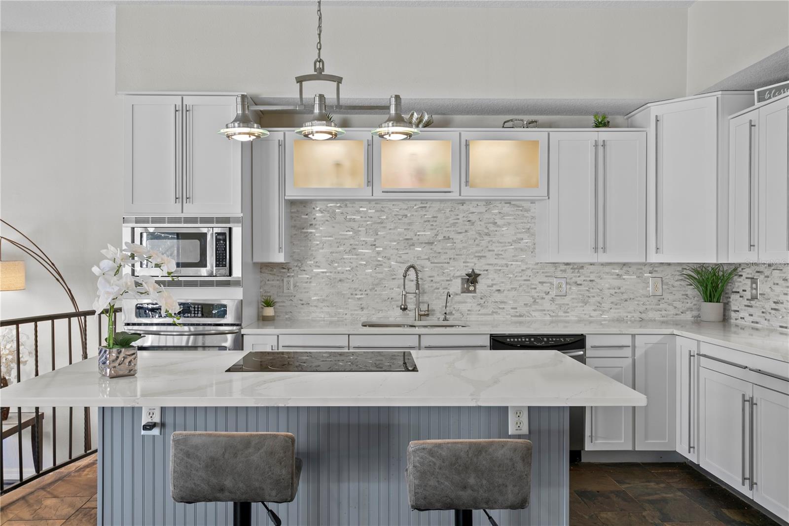 Image 12 of 60 For 10501 Cyndee Lane