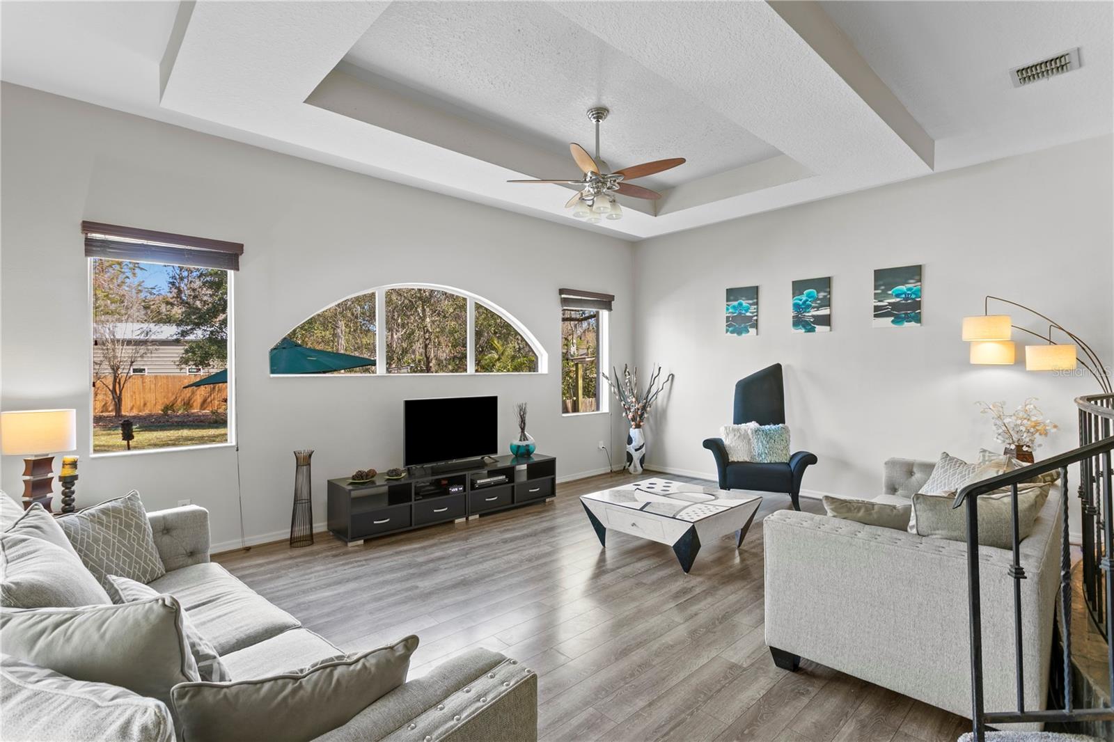 Image 17 of 60 For 10501 Cyndee Lane