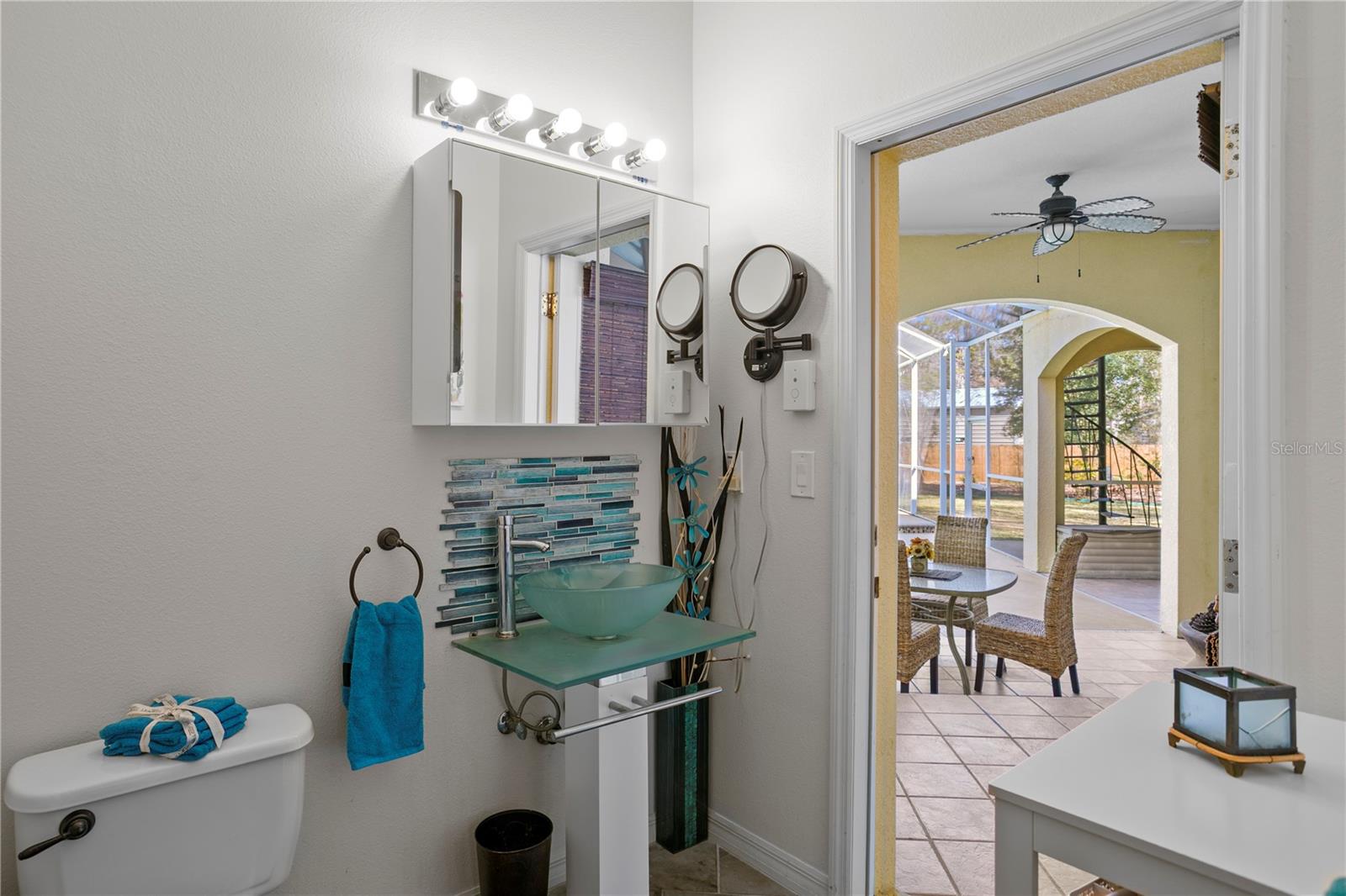 Image 26 of 60 For 10501 Cyndee Lane