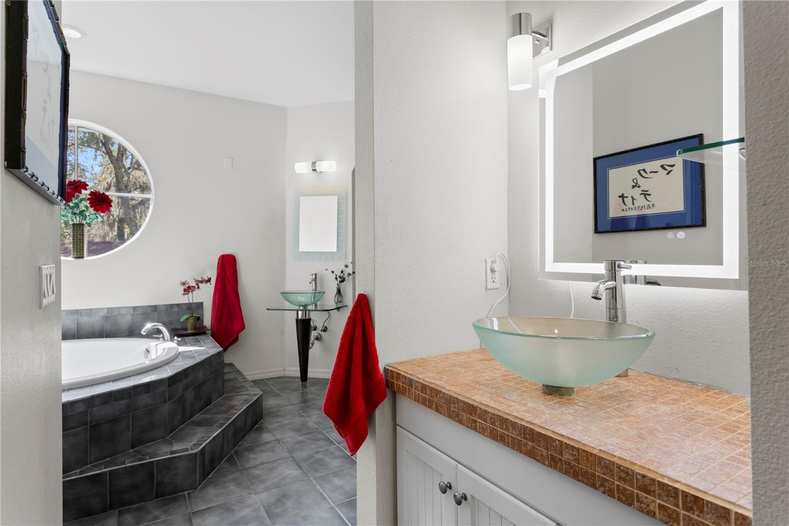 Image 33 of 60 For 10501 Cyndee Lane