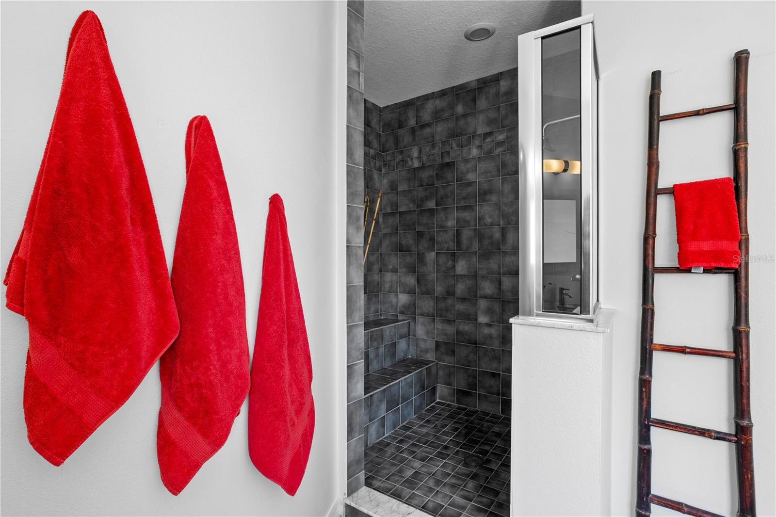 Image 35 of 60 For 10501 Cyndee Lane