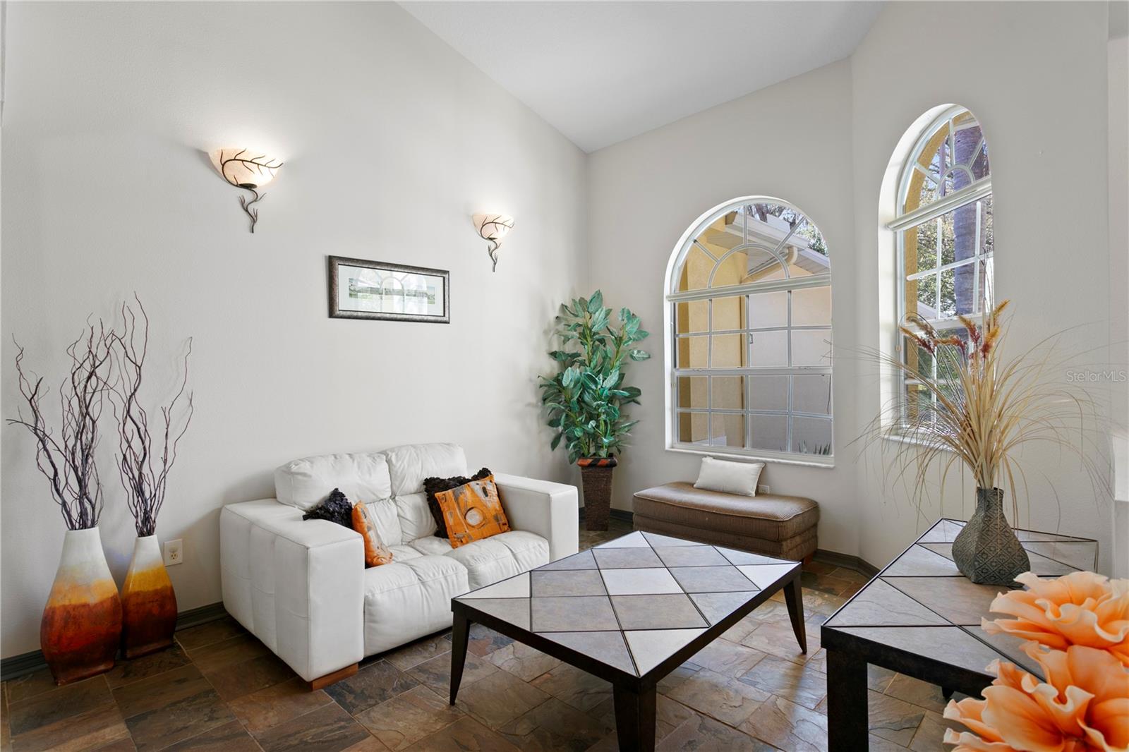 Image 8 of 60 For 10501 Cyndee Lane