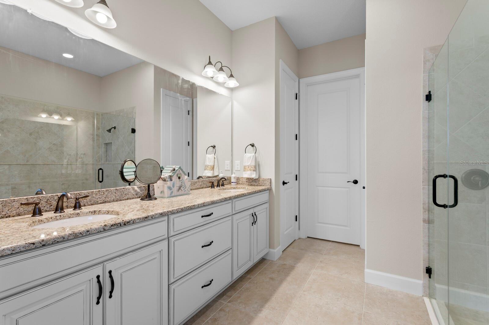 Image 26 of 57 For 8717 Sorano Villa Drive