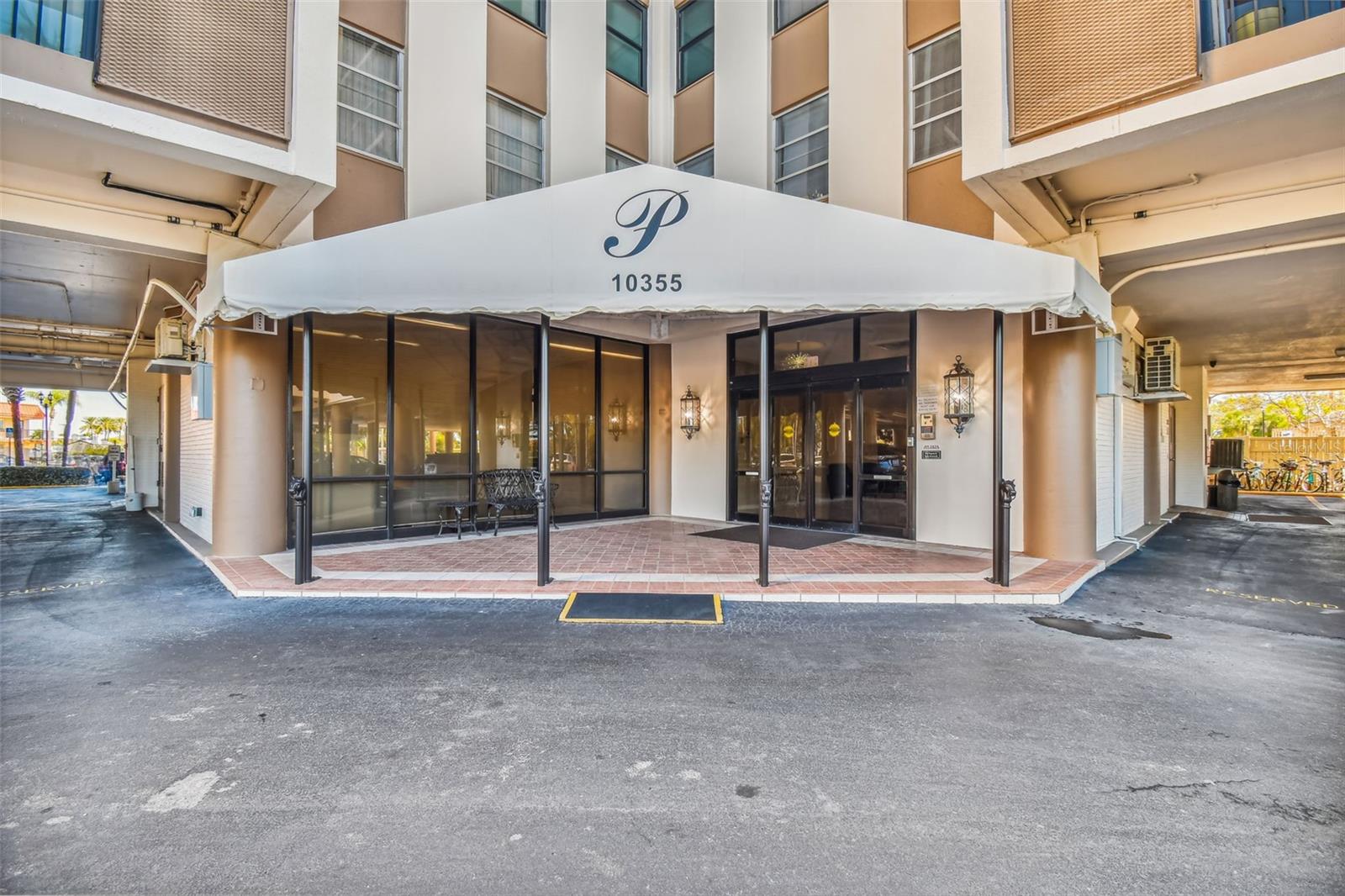 Image 2 of 54 For 10355 Paradise Boulevard 614