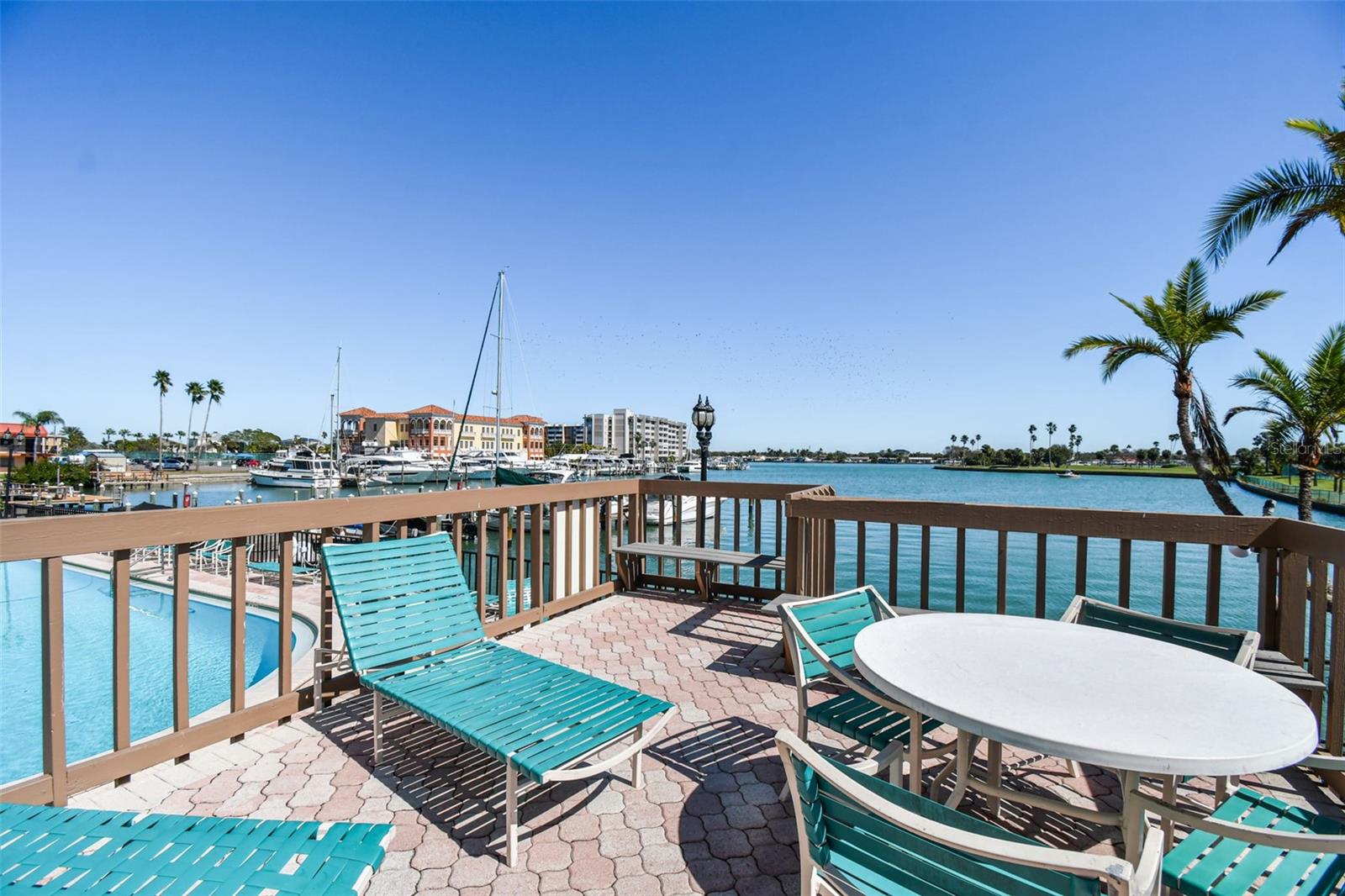 Image 43 of 54 For 10355 Paradise Boulevard 614