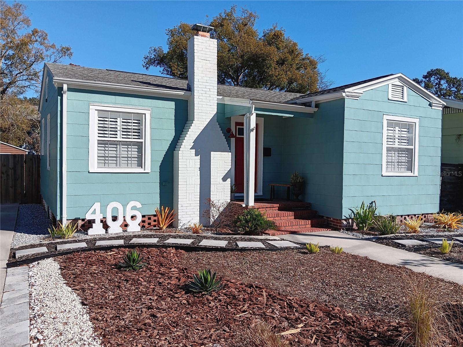 Image 2 of 22 For 406 Paris Street