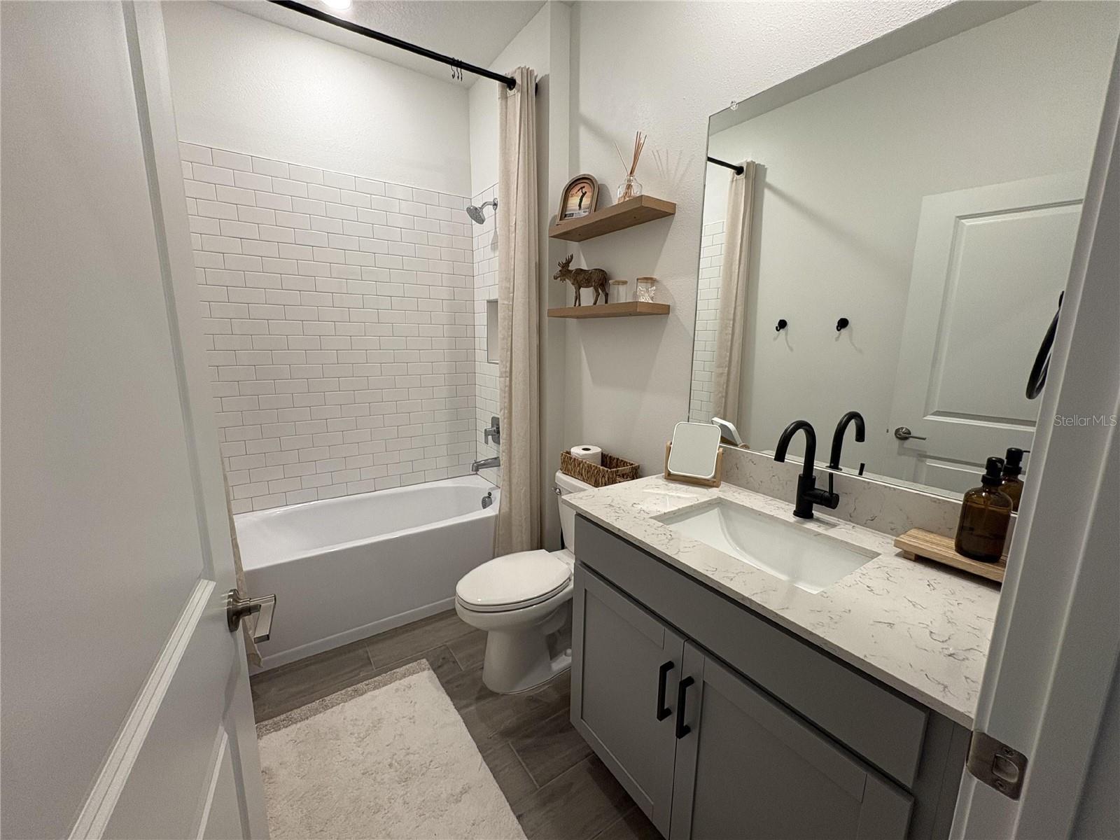 Image 33 of 38 For 11679 74th Circle E