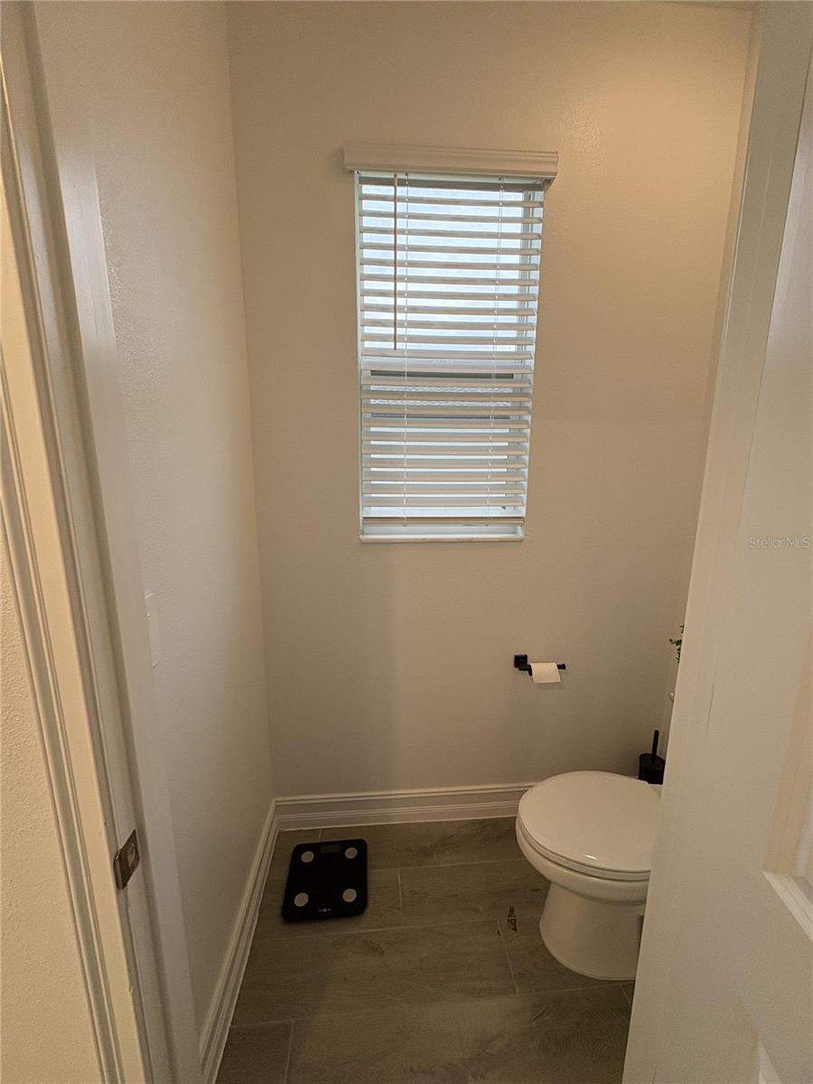 Image 34 of 38 For 11679 74th Circle E