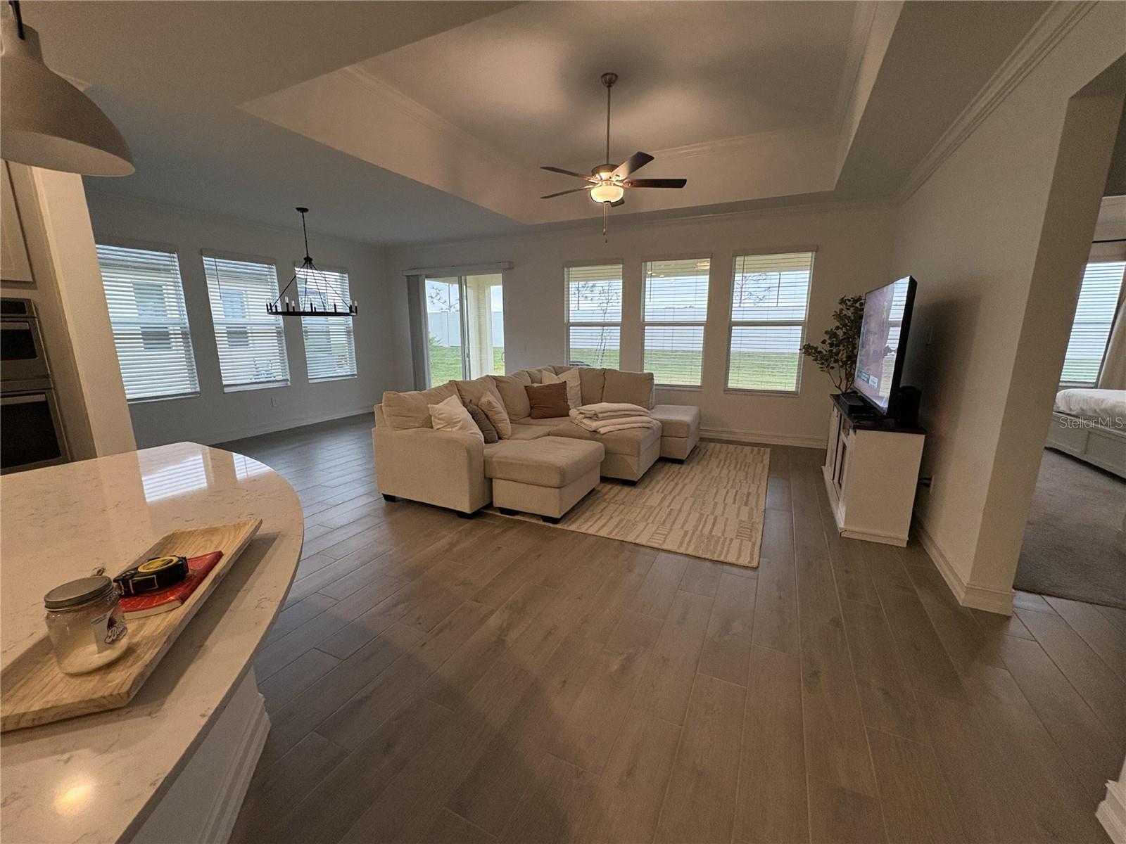 Image 7 of 38 For 11679 74th Circle E