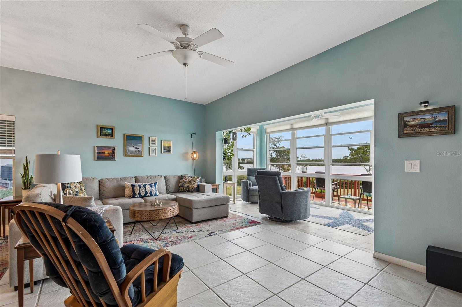 Image 19 of 88 For 6499 99th Way N 18b