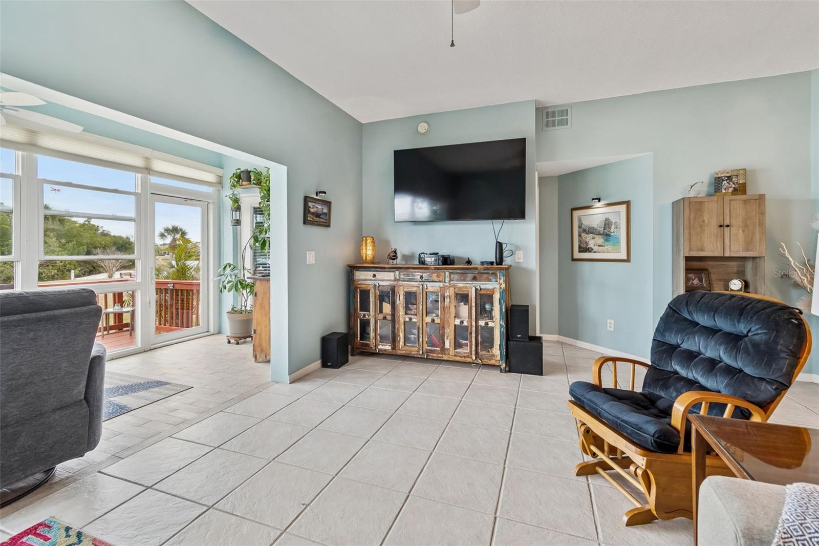 Image 21 of 88 For 6499 99th Way N 18b