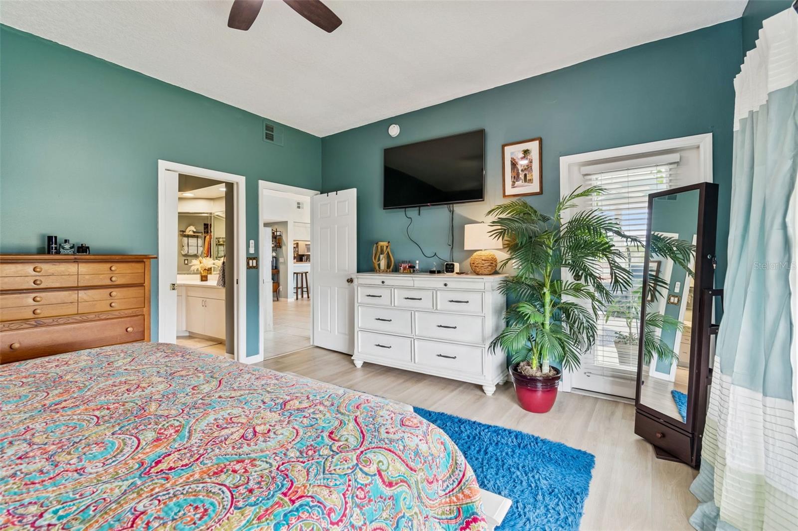 Image 30 of 88 For 6499 99th Way N 18b