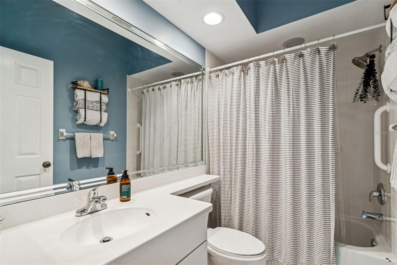 Image 42 of 88 For 6499 99th Way N 18b