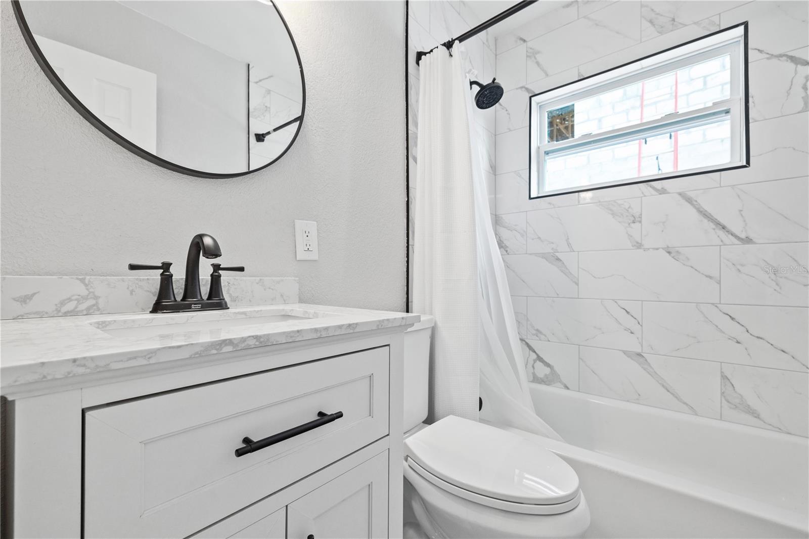 Listing photo id 9 for 540 32nd Street S