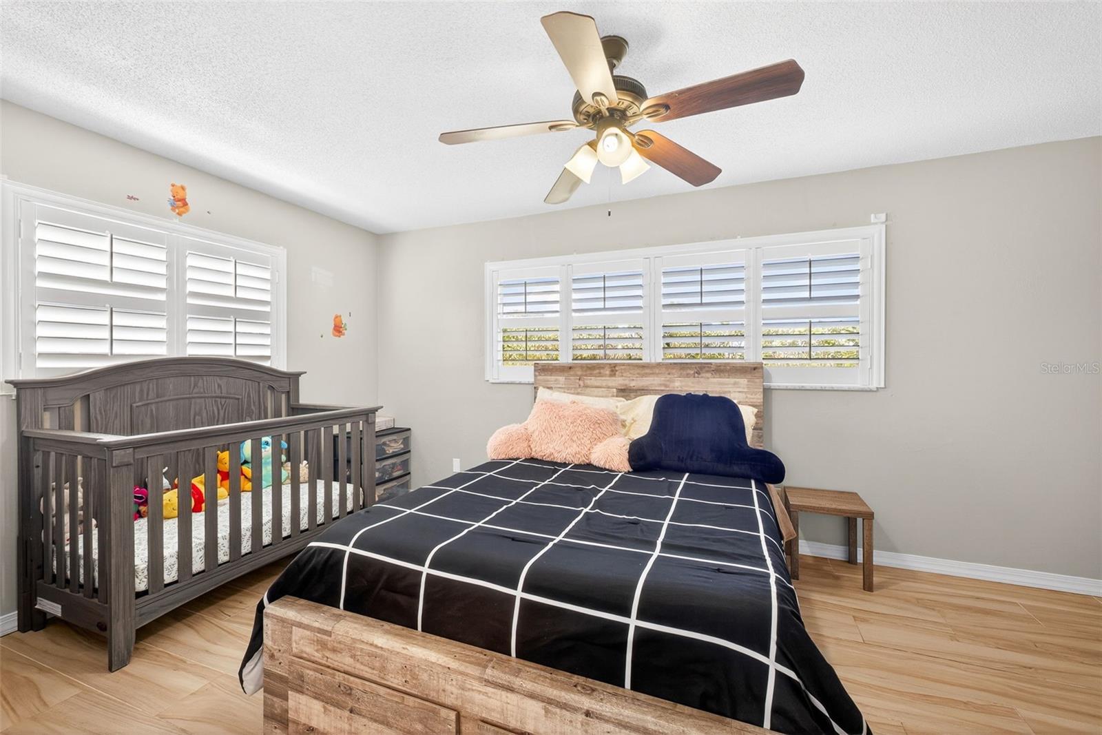 Image 13 of 39 For 219 Richmond Avenue S