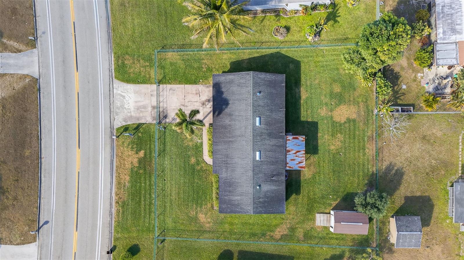 Image 38 of 39 For 219 Richmond Avenue S