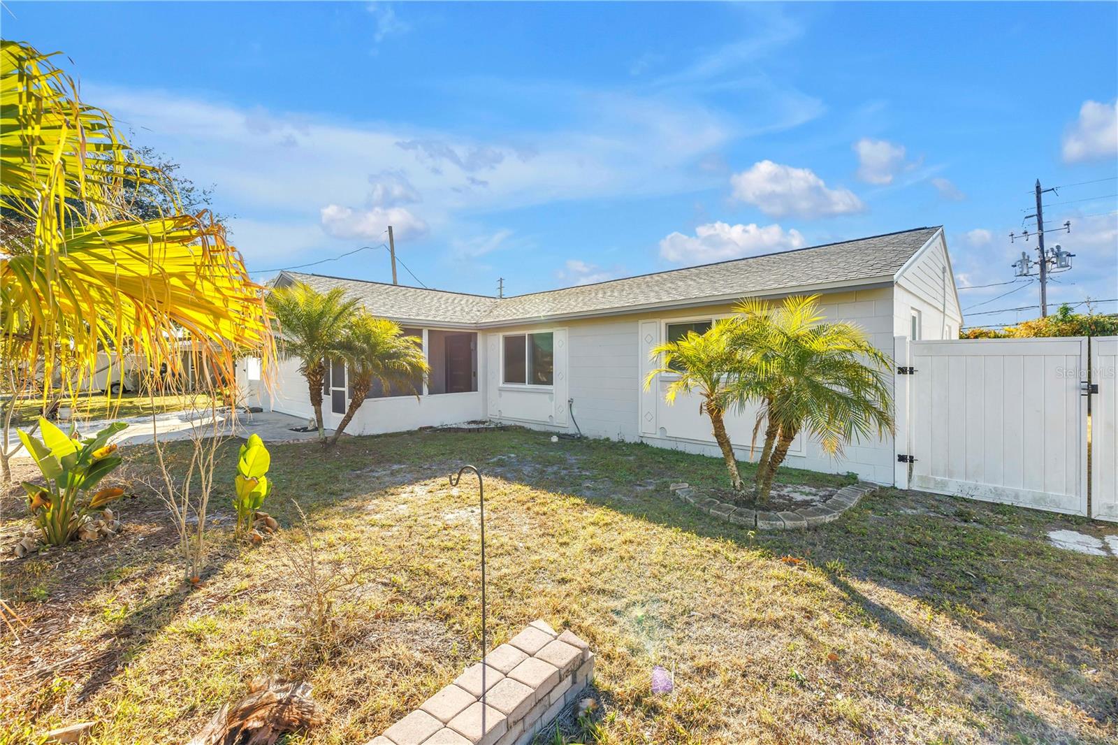 Image 4 of 54 For 354 74th Avenue Ne