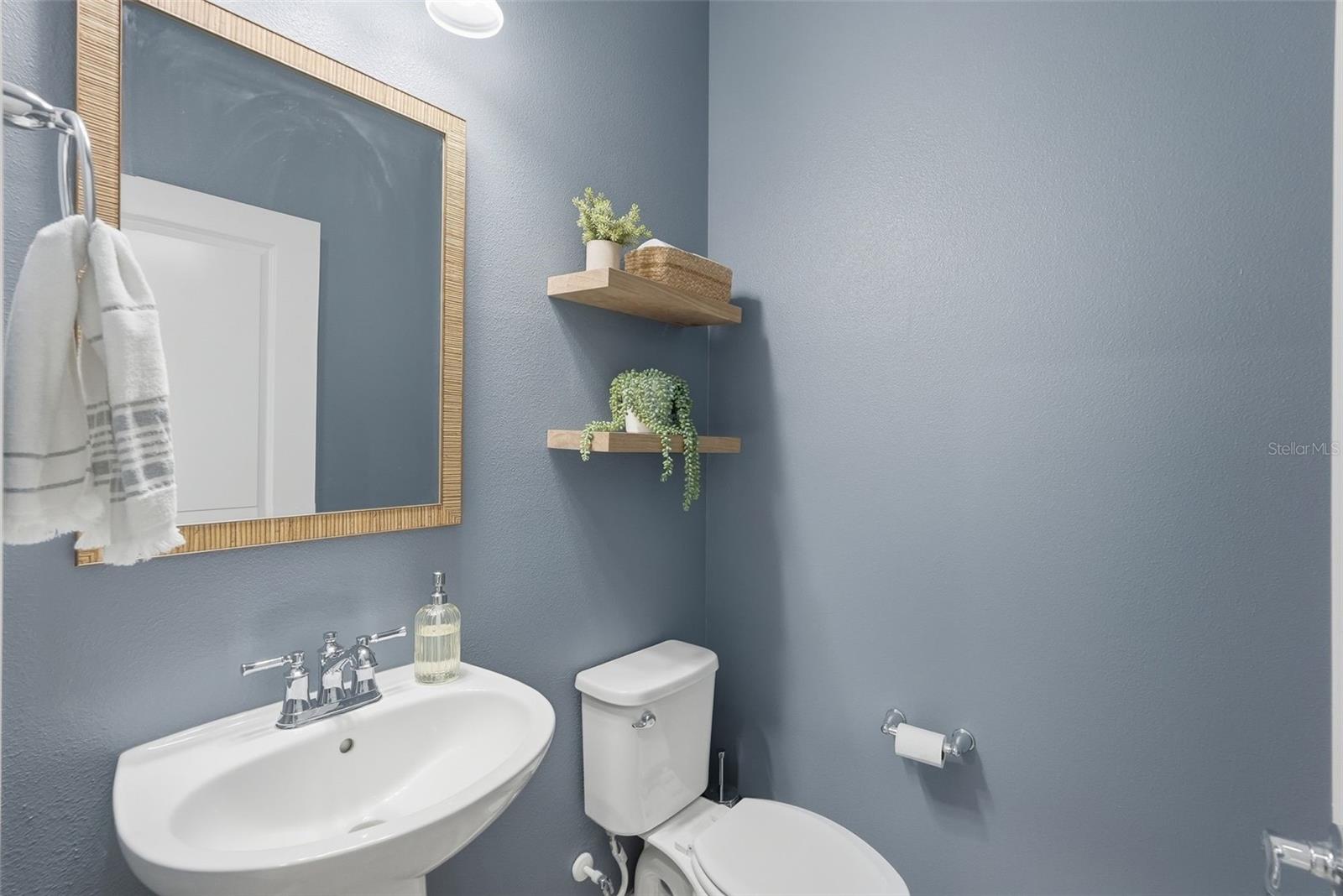 Image 12 of 31 For 343 Sandbar Avenue Ne