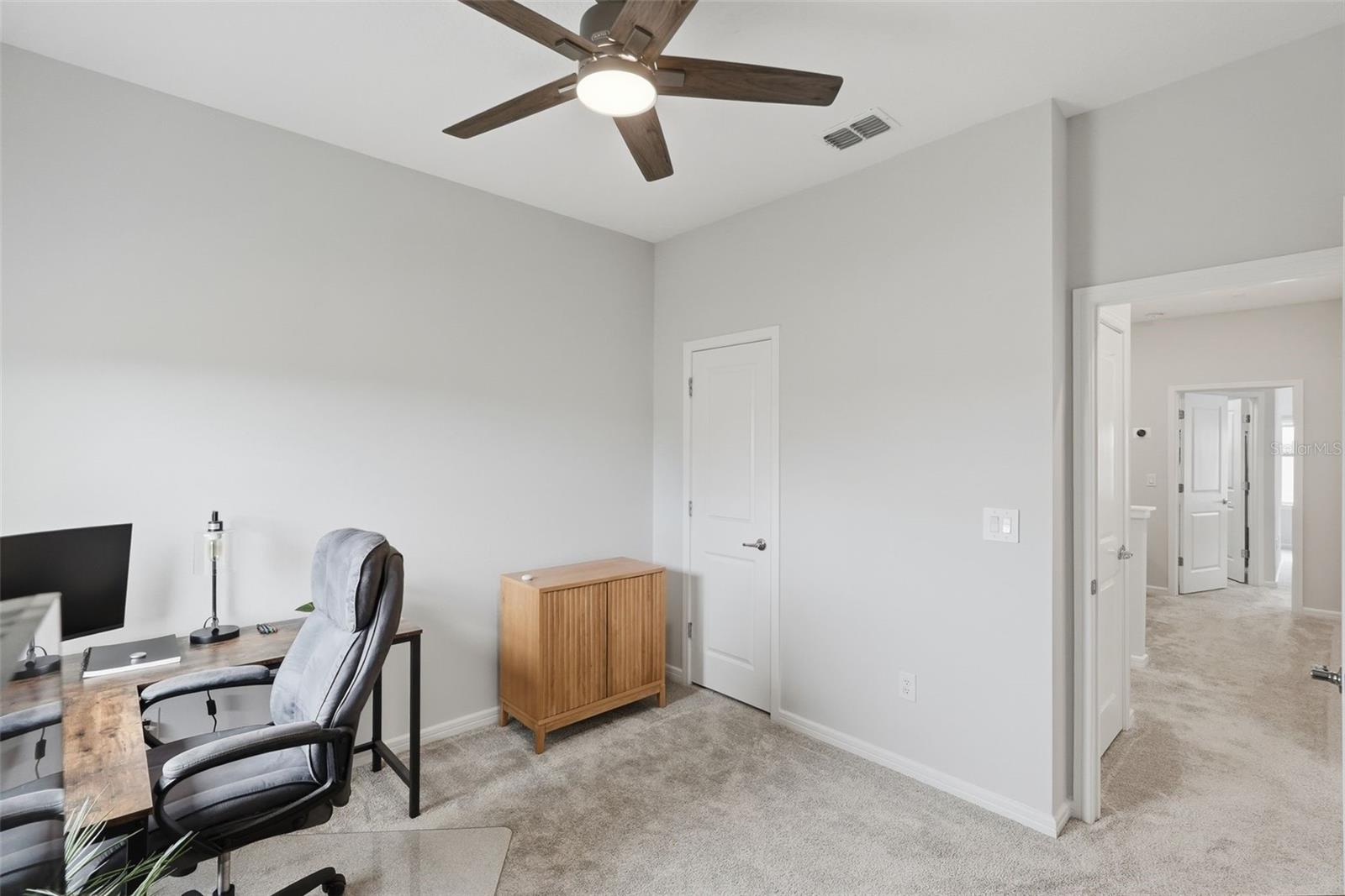 Image 22 of 31 For 343 Sandbar Avenue Ne