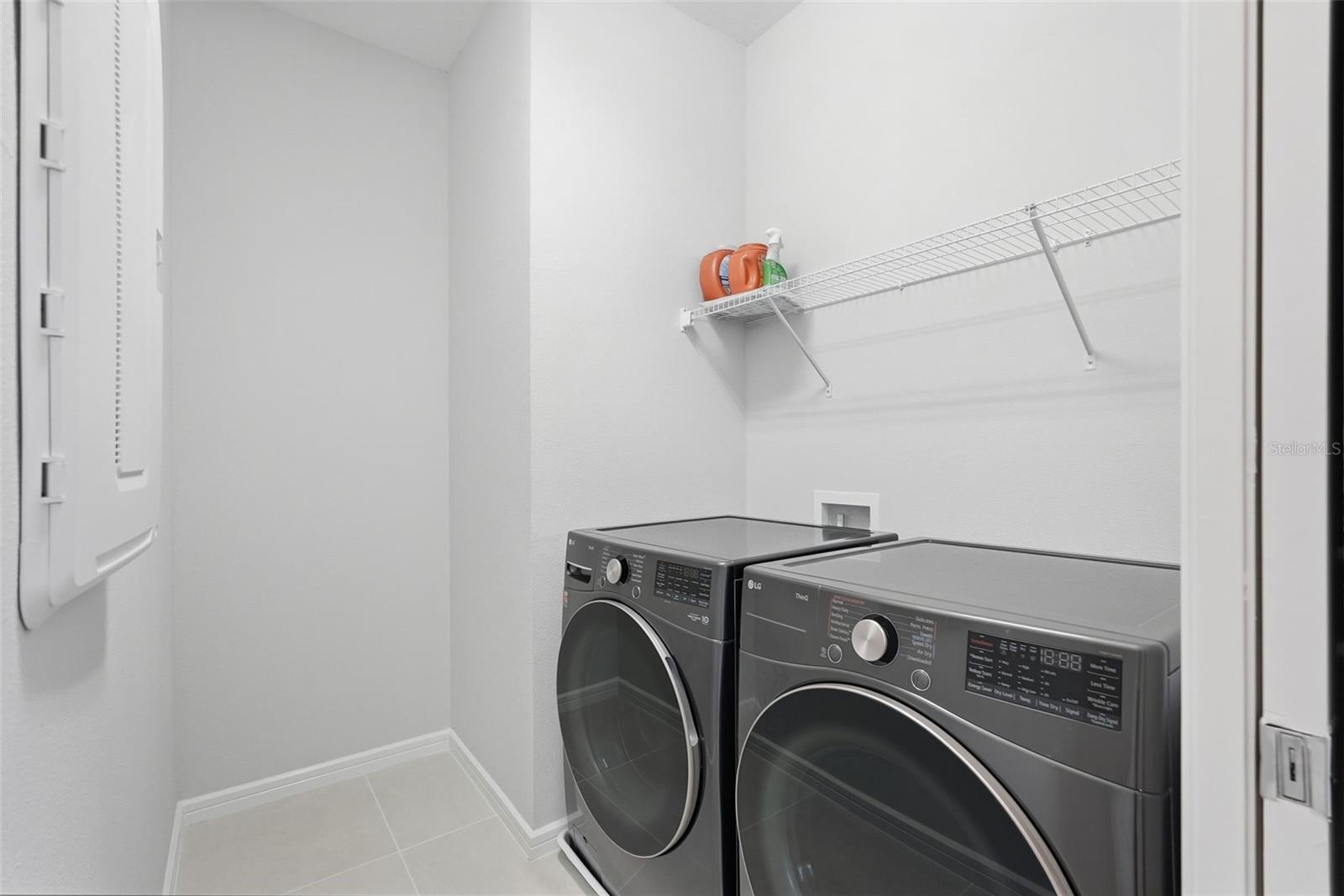 Image 24 of 31 For 343 Sandbar Avenue Ne