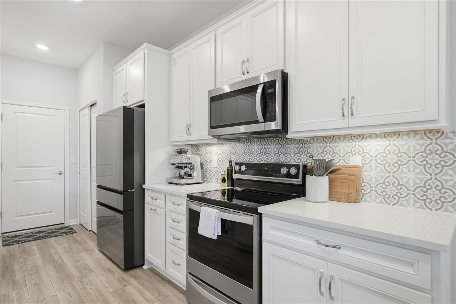 Image 8 of 31 For 343 Sandbar Avenue Ne