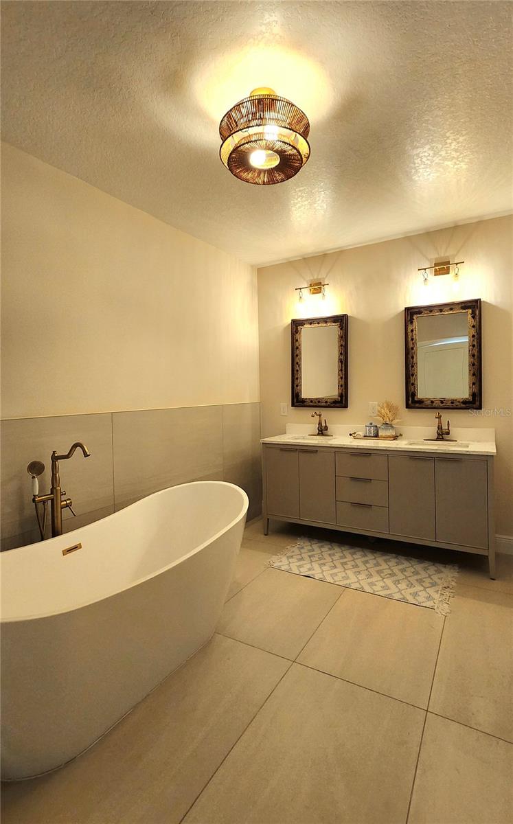 Image 40 of 65 For 5324 Jobeth Drive