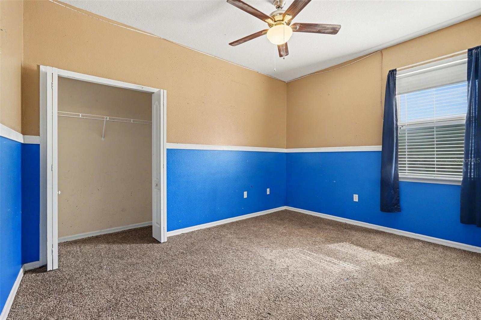 Image 23 of 31 For 11941 Palm Bay Court