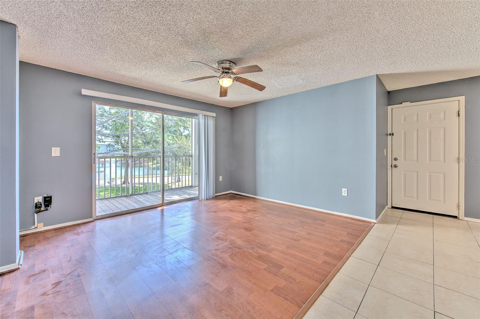 Listing photo id 10 for 10028 Strafford Oak Court 716