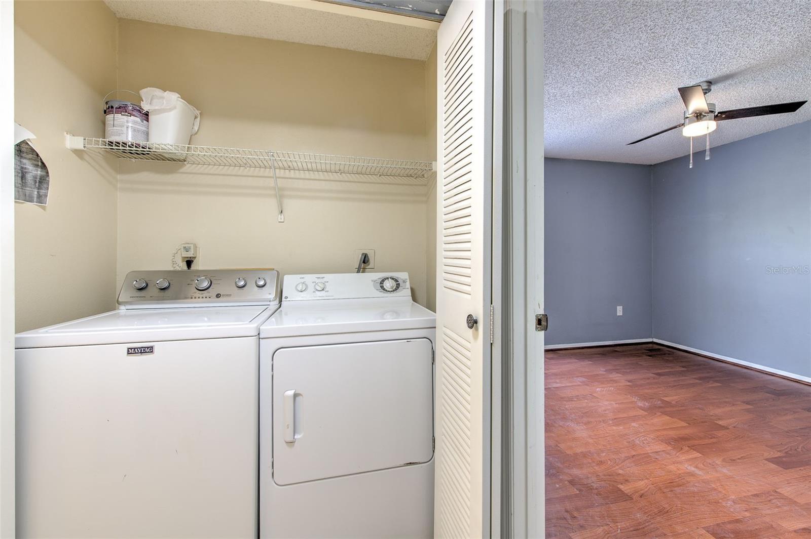 Listing photo id 18 for 10028 Strafford Oak Court 716