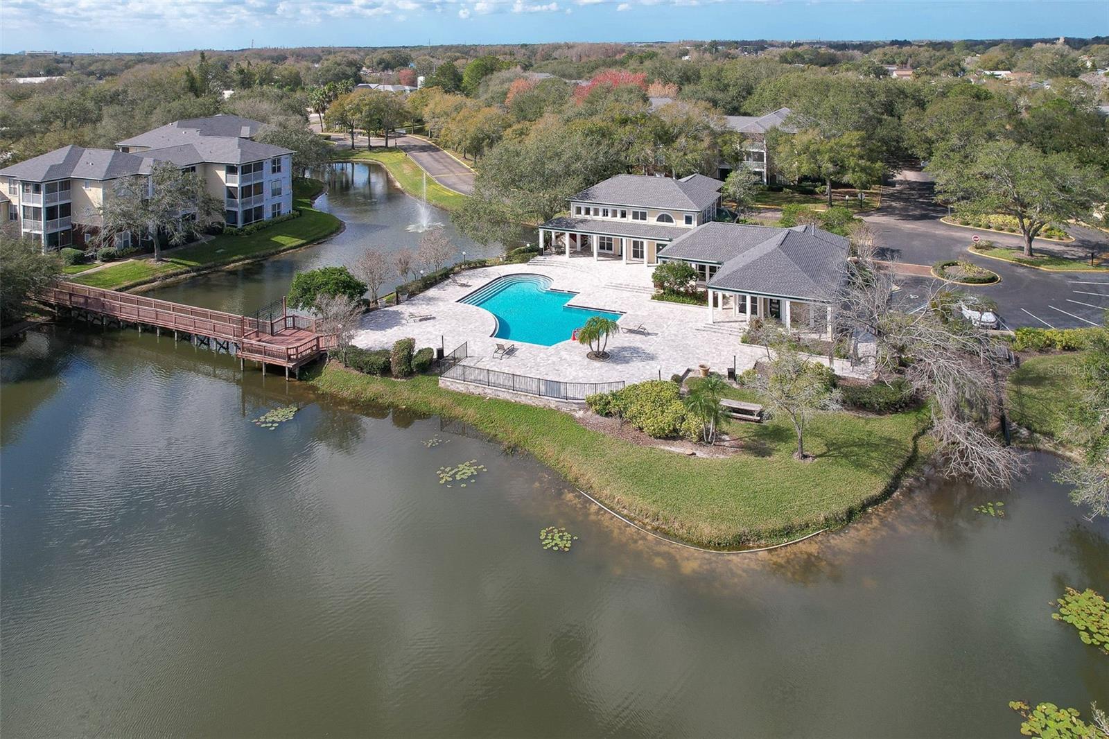 Listing photo id 28 for 10028 Strafford Oak Court 716