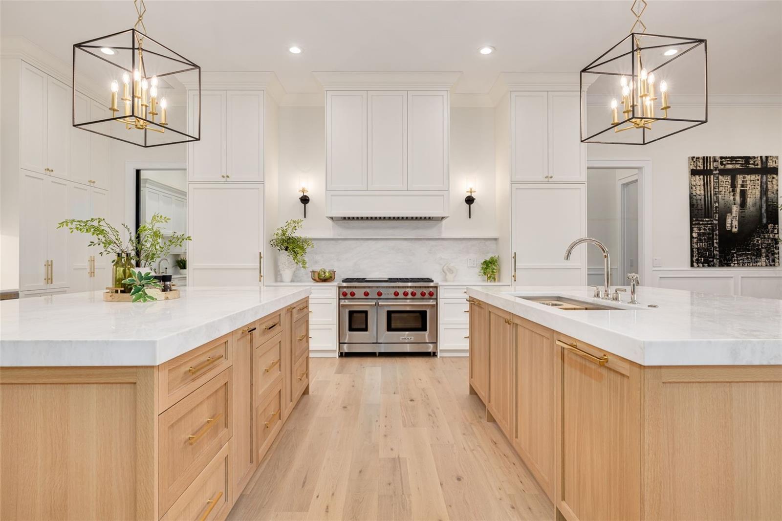 Image 13 of 49 For 634 Poinsettia Road