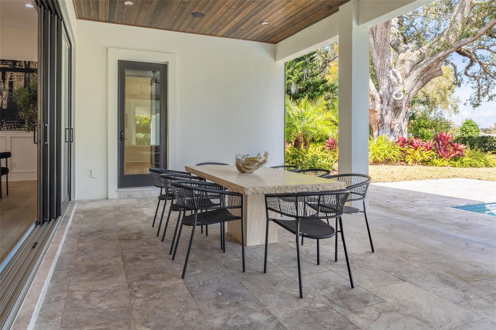 Image 44 of 49 For 634 Poinsettia Road