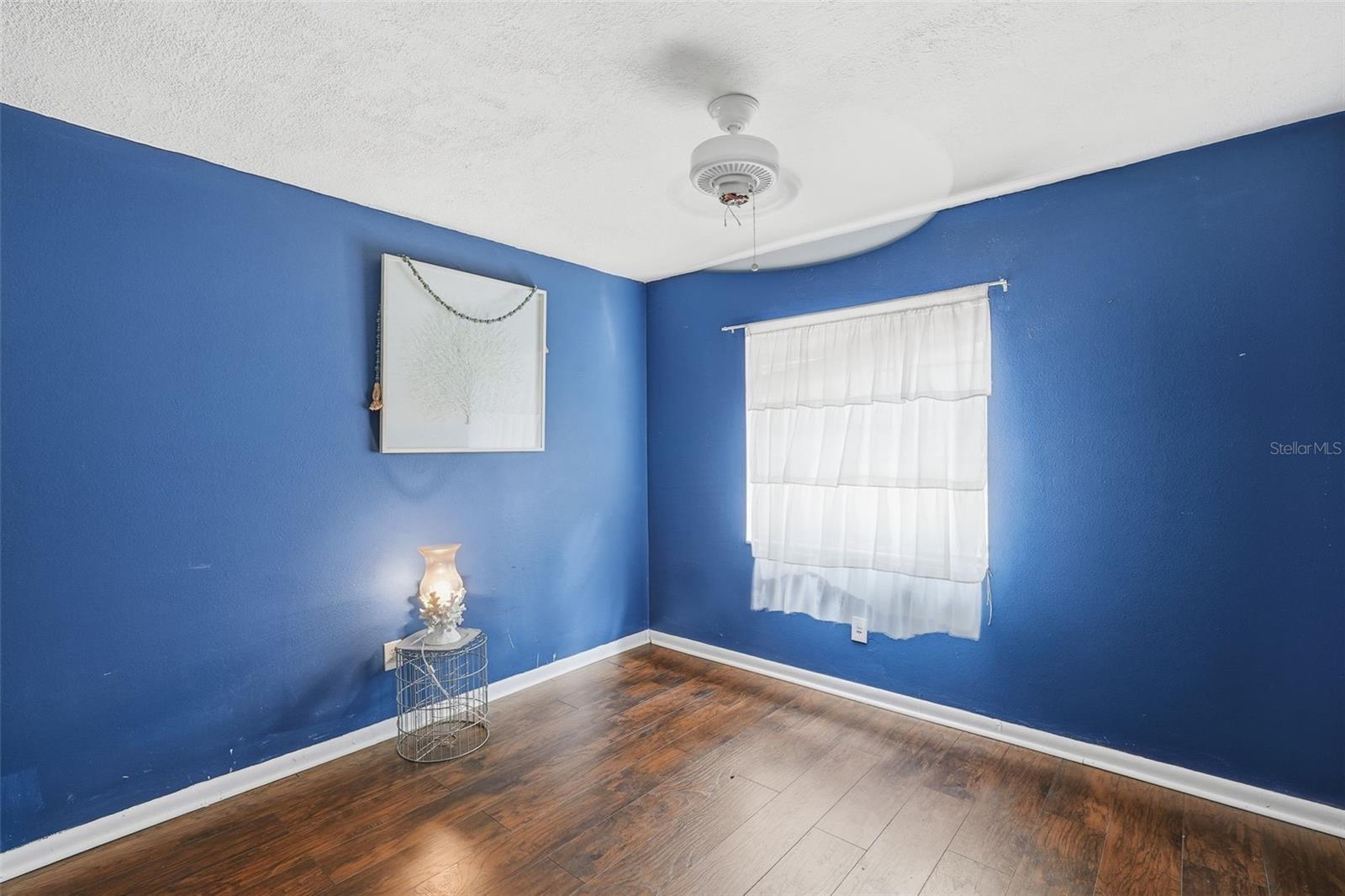 Image 17 of 26 For 17603 Cranbrook Drive