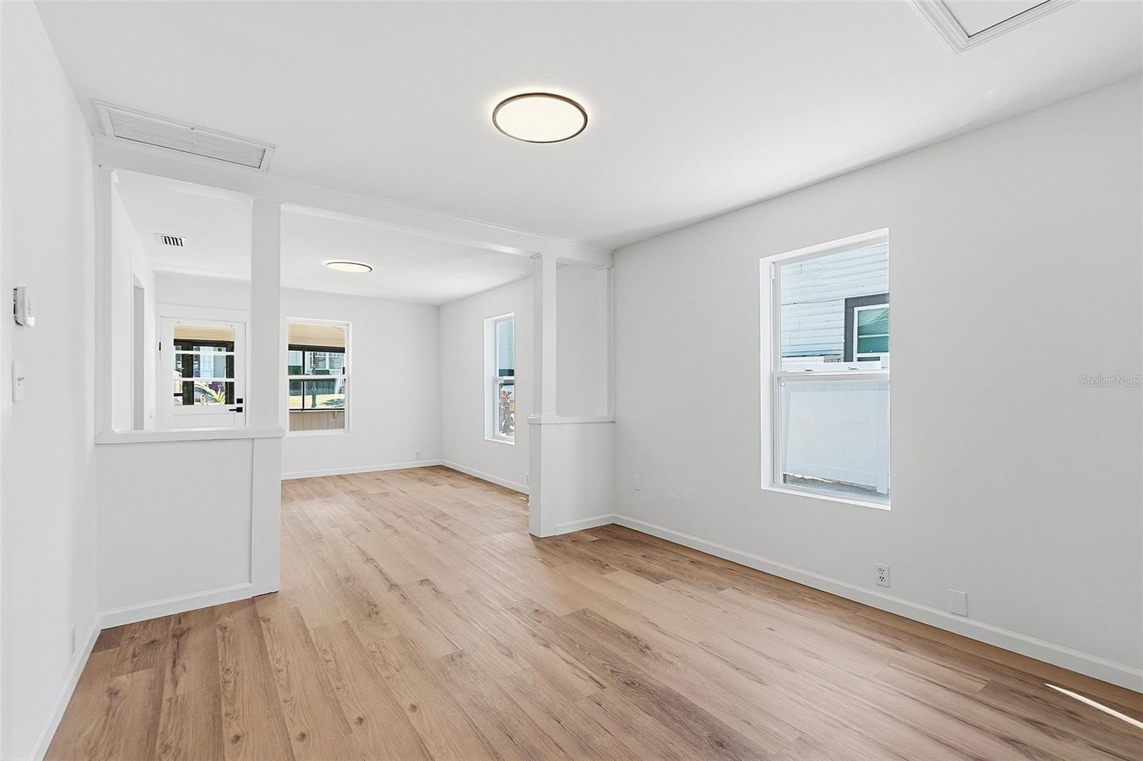 Image 11 of 37 For 110 1st Street