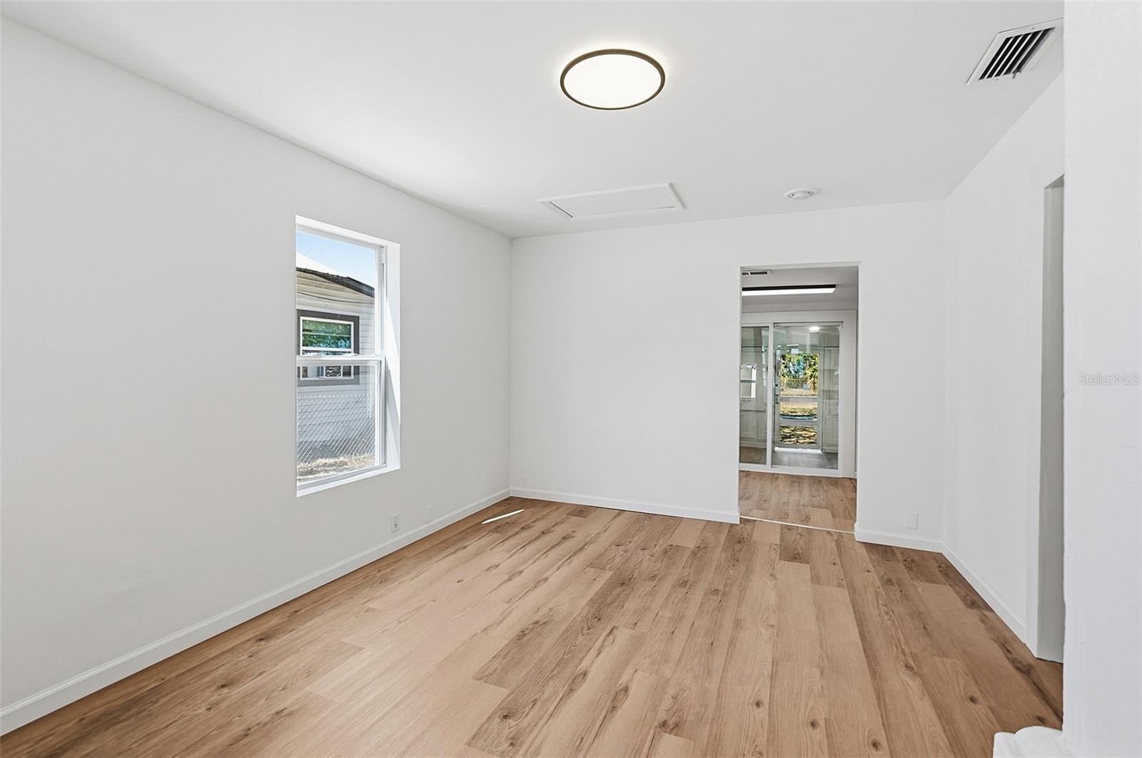 Image 13 of 37 For 110 1st Street